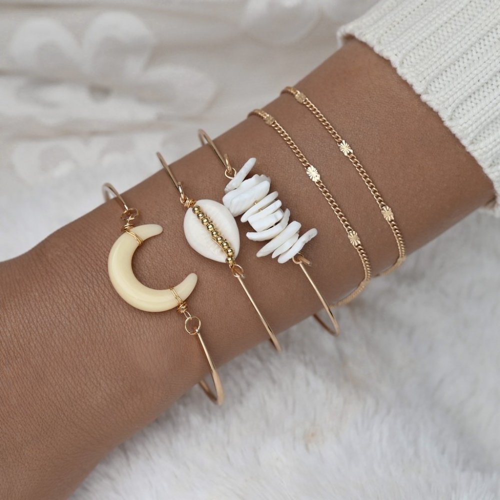 Boho Nature Horn Shell Bracelets Set - Picture 2 of 4